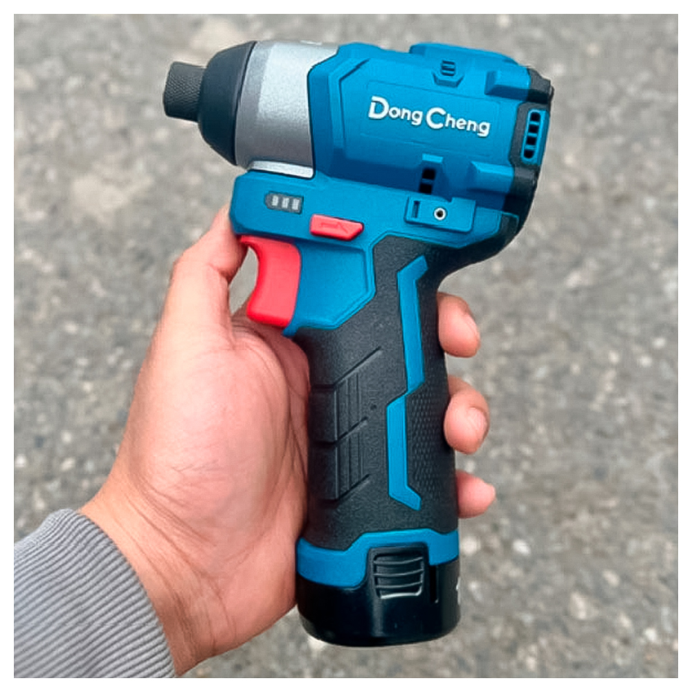 Atornillador de Impacto 1/4" Dongcheng DCPL04-8EK 12V 140Nm 2Bat x 2Ah Brushless - Imagen 7